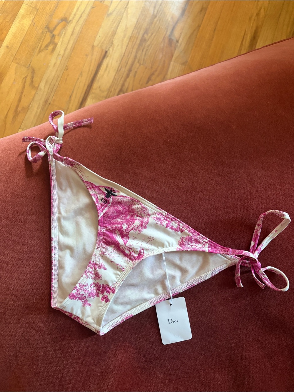 Dior Cream and Pink Toile de Jouy Tie-Side Bikini Bottom👙🐝 - Picture 3 of 4